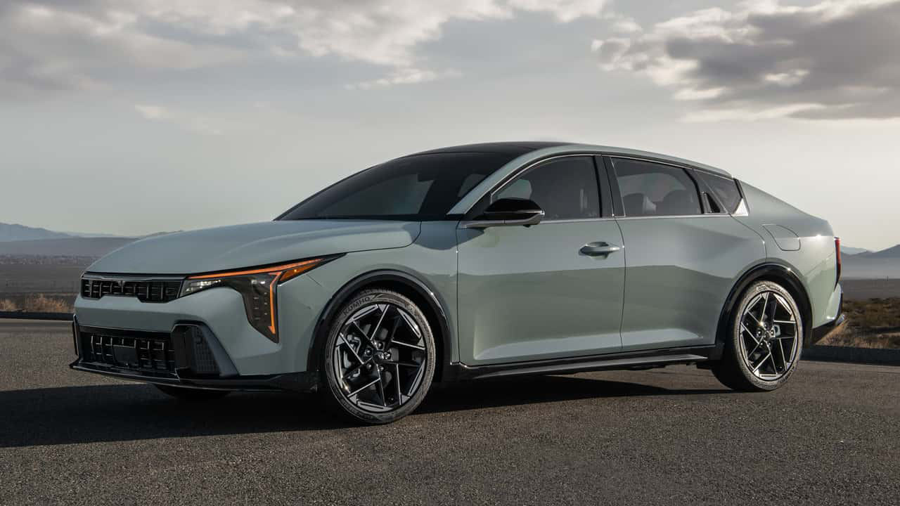KIA K4 2024 2025 Čelična vrata automobila